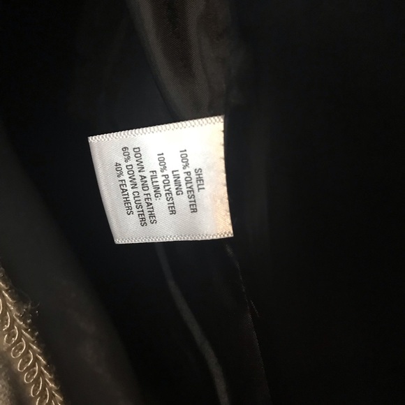 Lark and Ro 3/4 quilted jacket 🧥 - Picture 4 of 6